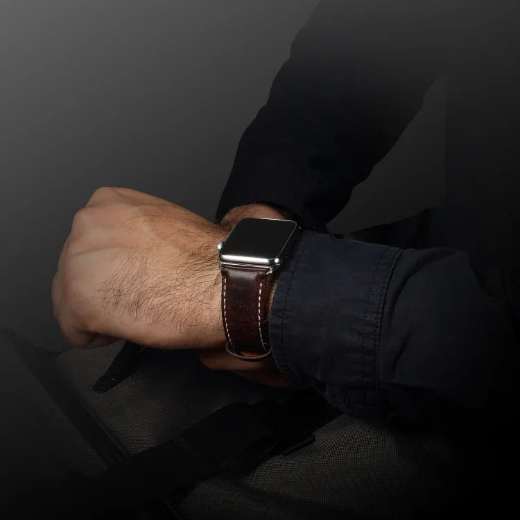 Correia de Relógio em Pele Retro com Cera de Óleo Denior para Apple Watch Series 7 45mm / 6 & SE & 5 & 4 44mm / 3 & 2 & 1 42mm