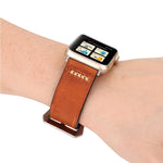Para Apple Watch Ultra 49mm&Watch Ultra 2 49mm / Series 10 46mm / 9&8&7 45mm / SE 3&SE 2&6&SE&5&4 44mm / 3&2&1 42mm Correia de Relógio de Pulso em Couro Genuíno com Padrão de Linha Retro XX, Para 42mm