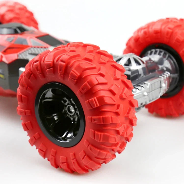 Carro de Brinquedo para Crianças com Controlo Remoto 675E 1:16 2.4GHz, Tração às Quatro Rodas, Escalada Todo-o-terreno com Dupla Torção, Tamanho: 33cm
