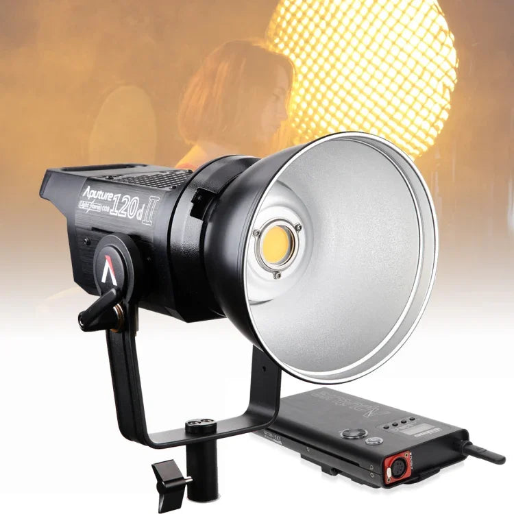 Aputure LS C120D II Luz de Estúdio LED COB 5500K Luz Natural Storm Light com Alta Restauração de Cor CRI 96, Com Comando Sem Fios 2.4GHz e Caixa de Controlo