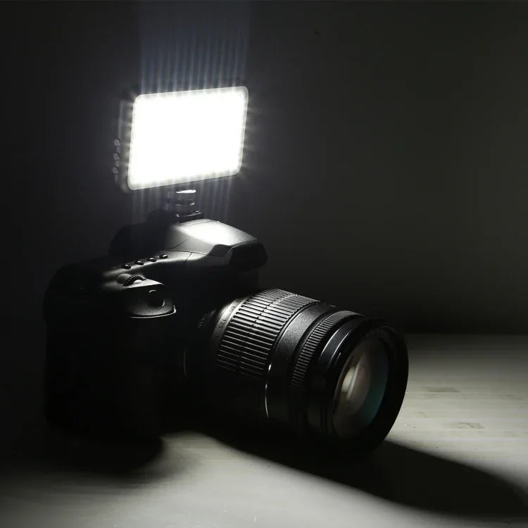 LED-013 Pocket 112 LEDs Luz Profissional para Vlogging, Fotografia, Vídeo e Estúdio Fotográfico com Ecrã OLED e Adaptador de Sapata Fria para Câmaras DSLR Canon / Nikon, 112 LED