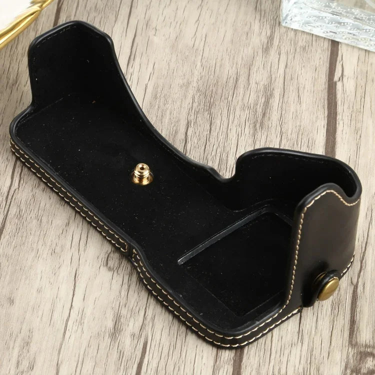 Base de capa meia para câmara em pele PU com rosca 1/4 polegada para Sony ILCE-7RM4 / A7RM4 / A7R IV, Para Sony ILCE-7RM4