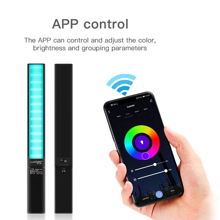 LUXCeO P6 RGB Colorido Foto LED Stick Luz de Vídeo Portátil Controlo por APP Luz de Preenchimento LED a Cores, P6