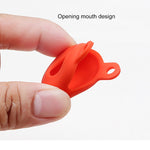 Capa protetora oca em silicone anti-riscos e anti-choque com gancho para porta-chaves, para AirTag