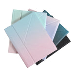 B011S Capa de couro para teclado Bluetooth retroiluminado destacável com suporte triangular e suporte para caneta, para iPad 9,7 2018 e 2017 / Pro 9,7 / Air 2, para iPad 10,2 2020 e 2019 / Pro 10,5 polegadas / Air 3 10,5 polegadas