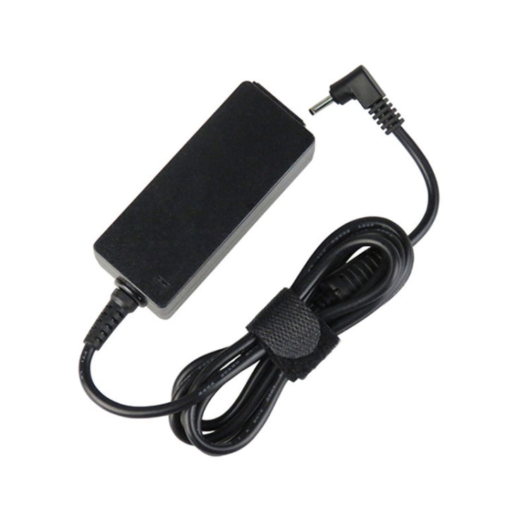 Adaptador de Energia ZH-65-215 12V 1.5A para Portátil Acer, Comprimento do Cabo: 1,5m