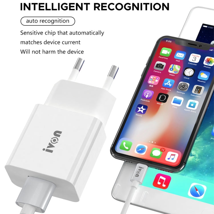 IVON AD-35 Carregador de Viagem 2 em 1 18W QC3.0 Porta USB + Conjunto de Cabo de Dados USB para 8 Pinos 1m, Ficha UE, Ficha EUA