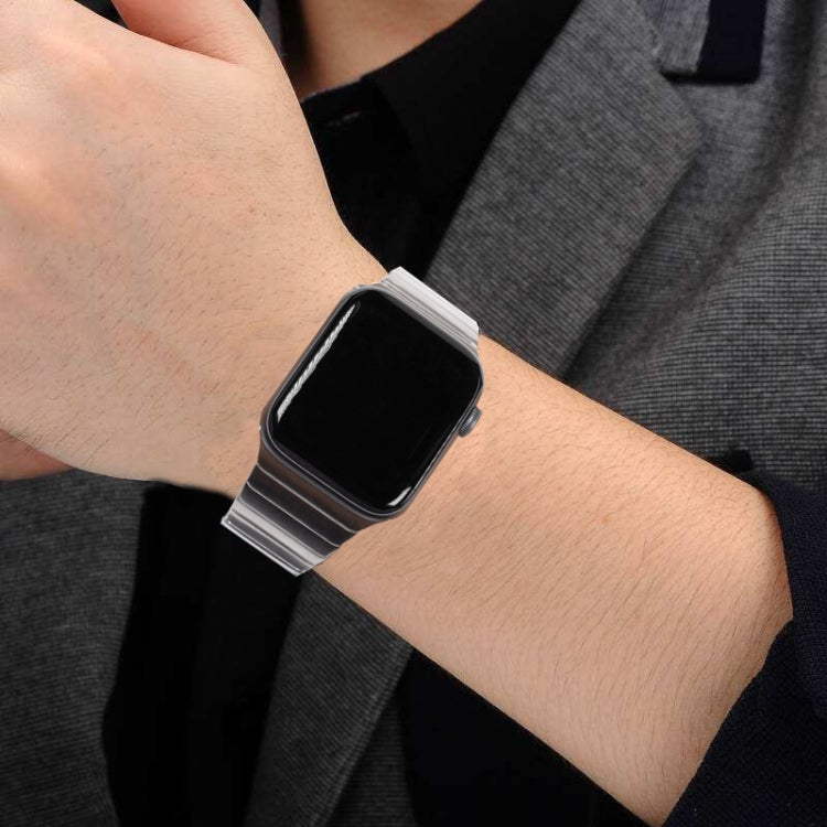 Correia de Relógio com Fivela Borboleta em Aço de Uma Conta para Apple Watch Series, Para Apple Watch Series 8&7 41mm, Para Apple Watch Ultra 49mm / Series 8&7 45mm, 7 41mm / 6&SE&5&4 40mm / 3&2&1 38mm, 7 45mm / 6&SE&5&4 44mm / 3&2&1 42mm