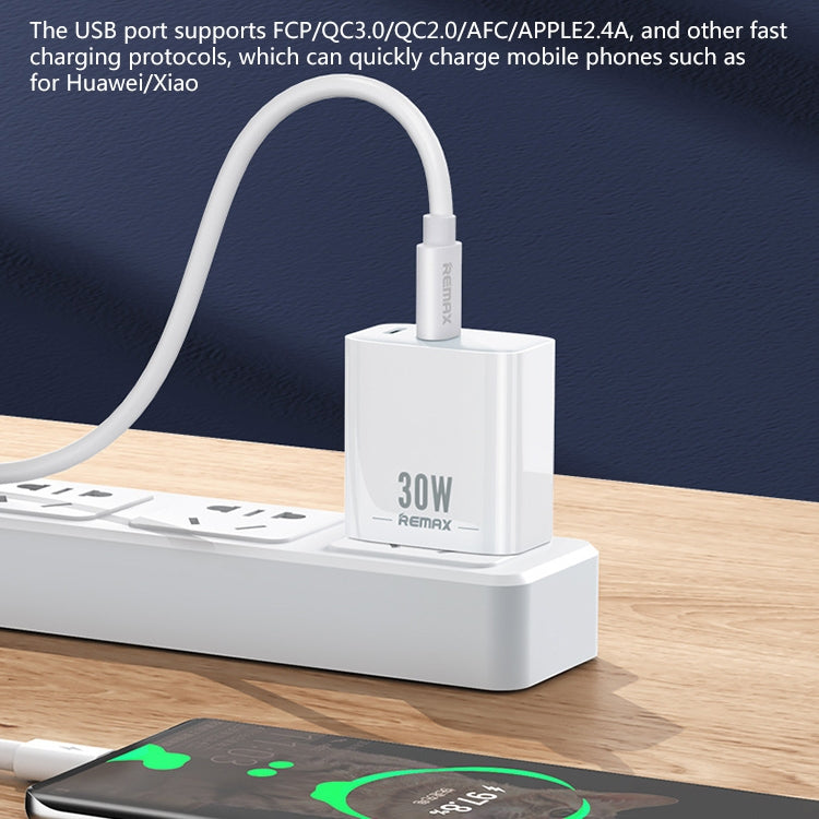 REMAX RP-U82 Carregador Rápido de Interface Dupla USB+USB-C/Type-C 30W, Ficha CN, Ficha UK, Ficha US