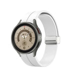 Pulseira de relógio em silicone com fivela prateada dobrável, Para Samsung Galaxy Watch5 40&44mm / Pro 45mm