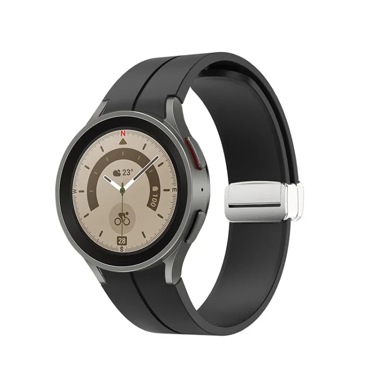 Pulseira de relógio em silicone com fivela prateada dobrável, Para Samsung Galaxy Watch5 40&44mm / Pro 45mm
