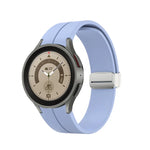 Pulseira de relógio em silicone com fivela prateada dobrável, Para Samsung Galaxy Watch5 40&44mm / Pro 45mm
