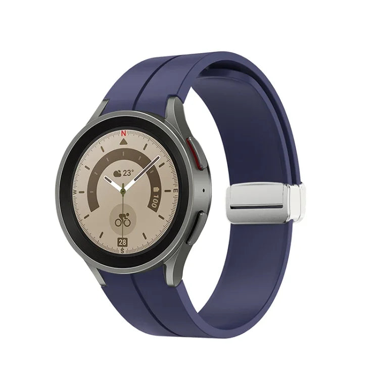 Pulseira de relógio em silicone com fivela prateada dobrável, Para Samsung Galaxy Watch5 40&44mm / Pro 45mm