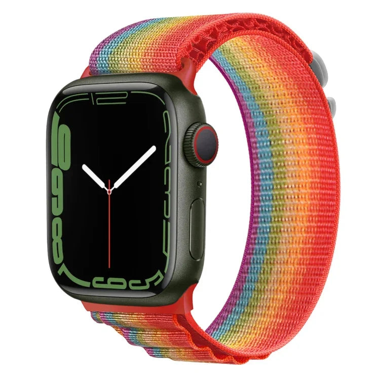 Pulseira de Relógio em Nylon com Fivela Prateada, Para Apple Watch Ultra 49mm / Série 8&7 45mm / SE 2&6&SE&5&4 44mm, Para Apple Watch Série 8&7 41mm / SE 2&6&SE&5&4 40mm / 3&2&1 38mm