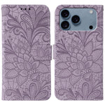 Capa de telemóvel em pele com flip e relevo de flor de renda, para iPhone 17e / 16e, para iPhone 17 Pro Max, para iPhone 17 Pro, para iPhone 17, para iPhone Air, para iPhone 16 Pro Max, para iPhone 16 Pro, para iPhone 16 Plus