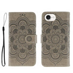 Capa de telemóvel em pele com relevo Mandala do Sol, para iPhone 16e / 17e, para iPhone 17 Pro Max, para iPhone 17 Pro, para iPhone 17, para iPhone Air, para iPhone 15 Pro Max