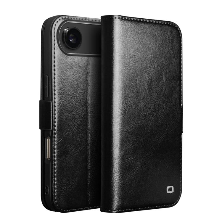 Capa para telemóvel em couro genuíno QIALINO Classic 103 com fivela, para iPhone 17e / 16e, para iPhone 17 Pro Max, para iPhone 17 Pro, para iPhone 17, para iPhone Air, para iPhone 15 Pro Max, para iPhone 15 Plus, para iPhone 15
