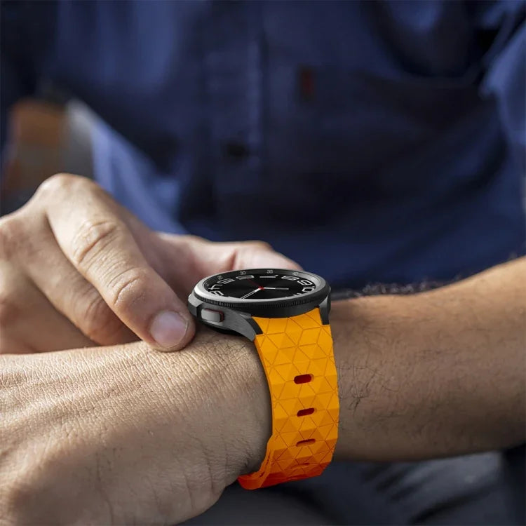 Pulseira de Silicone com Fecho Reversível e Padrão de Futebol, Para Samsung Galaxy Watch 6 / 6 Classic