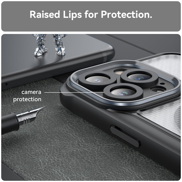 Capa Translúcida MagSafe com Textura de Fibra de Carbono para iPhone 11 Pro