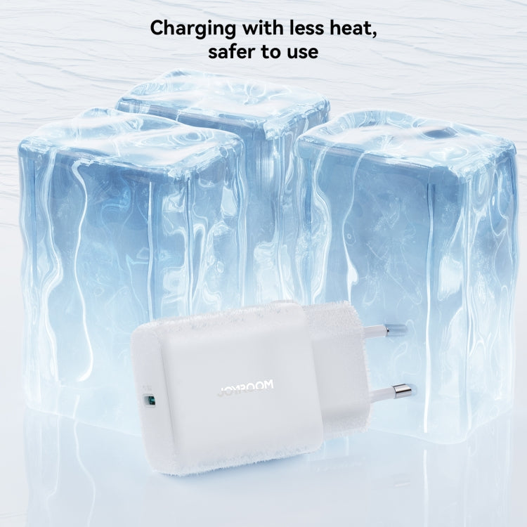 Carregador Rápido JOYROOM JR-TCF24 30W USB-C / Type-C com Conjunto de Cabos, Ficha UE