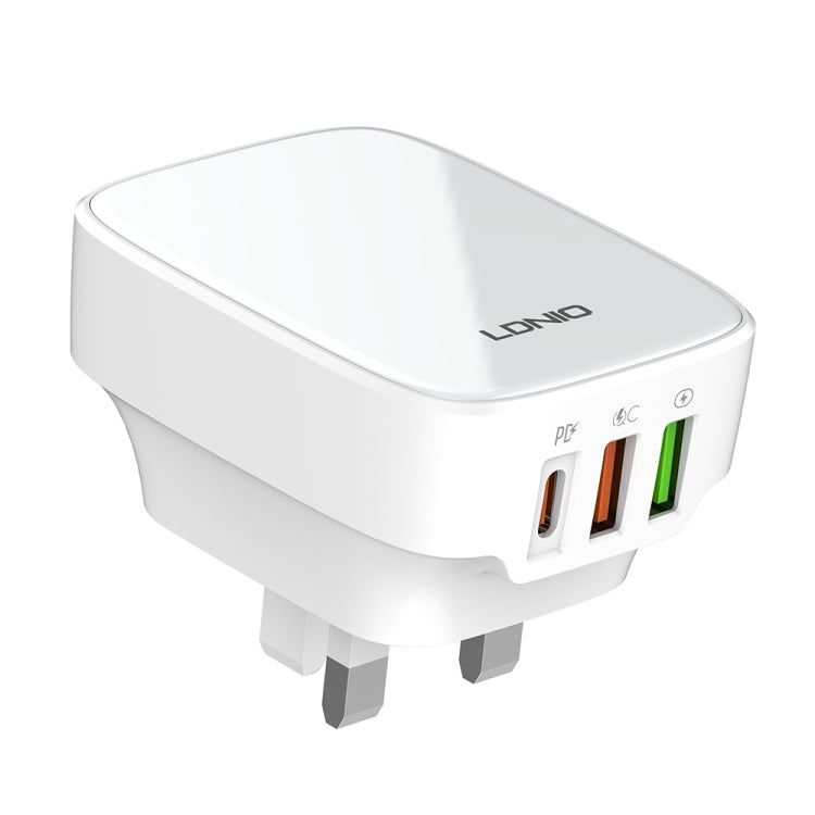 LDNIO Q334 Carregador 32W Tipo-C + Dupla Porta USB com Cabo de Dados USB-C / Tipo-C para USB-C / Tipo-C de 1m, Ficha UE, Ficha Reino Unido, Ficha EUA