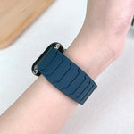 Pulseira Magnética de Silicone para Relógio, Para Apple Watch 46mm / 49mm / 45mm / 44mm, Para Apple Watch 42mm / 41mm / 40mm / 38mm