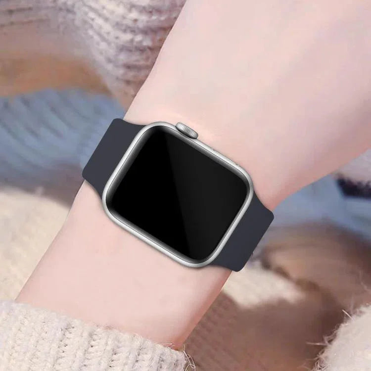 Correia de Relógio em Silicone com Fivela Borboleta e Capa Integrada em PC com Filme, Para Apple Watch Series 44mm, Para Apple Watch Series 40mm, Para Apple Watch Series 10 / 11 46mm, Para Apple Watch Series 10 / 11 42mm, Para Apple Watch Series 45mm