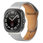 Pulseira de Relógio em Couro com Fivela Invertida e Rebites, Para Samsung Galaxy Watch Ultra 47mm / Ultra 2025