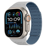 Pulseira de Relógio em Silicone com Cores Contrastantes e Fecho Magnético xDfind, Para Apple Watch 42 / 44 / 45 / 46 / 49mm, Para Apple Watch 38 / 40 / 41 / S10 42mm