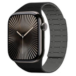 Pulseira de Relógio em Silicone com Cores Contrastantes e Fecho Magnético xDfind, Para Apple Watch 42 / 44 / 45 / 46 / 49mm, Para Apple Watch 38 / 40 / 41 / S10 42mm
