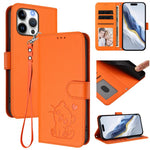 Capa para Telemóvel em Couro com Gato em Relevo e Coração com Alça de Mão, Para iPhone Air, Para iPhone 16 Pro Max, Para iPhone 16 Pro, Para iPhone 16 Plus