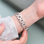 Bracelete de Relógio em Metal com Diamantes e Corrente com Laço xDfind, Para Apple Watch 42 / 44 / 45 / 46 / 49mm, Para Apple Watch 38 / 40 / 41 / S11 42mm