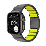 Correia de relógio em silicone com fecho magnético e uma conta em liga de titânio, para Apple Watch 46mm / 49mm / 45mm / 44mm, para Apple Watch 42mm / 41mm / 40mm / 38mm