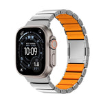 Correia de relógio em silicone com fecho magnético e uma conta em liga de titânio, para Apple Watch 46mm / 49mm / 45mm / 44mm, para Apple Watch 42mm / 41mm / 40mm / 38mm