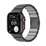 Correia de relógio em silicone com fecho magnético e uma conta em liga de titânio, para Apple Watch 46mm / 49mm / 45mm / 44mm, para Apple Watch 42mm / 41mm / 40mm / 38mm