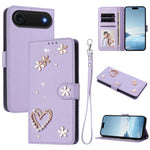 Capa de Telefone em Pele Vegana Floral com Coração de Dupla Camada ZS01 com Alça de Pulso, Para iPhone 17e / 16e, Para iPhone 17 Pro Max, Para iPhone 17 Pro, Para iPhone 17, Para iPhone Air, Para iPhone 16 Pro Max