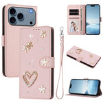 Capa de Telefone em Pele Vegana Floral com Coração de Dupla Camada ZS01 com Alça de Pulso, Para iPhone 17e / 16e, Para iPhone 17 Pro Max, Para iPhone 17 Pro, Para iPhone 17, Para iPhone Air, Para iPhone 16 Pro Max