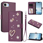 Capa de Telefone em Pele Vegana Floral com Coração de Dupla Camada ZS01 com Alça de Pulso, Para iPhone 17e / 16e, Para iPhone 17 Pro Max, Para iPhone 17 Pro, Para iPhone 17, Para iPhone Air, Para iPhone 16 Pro Max