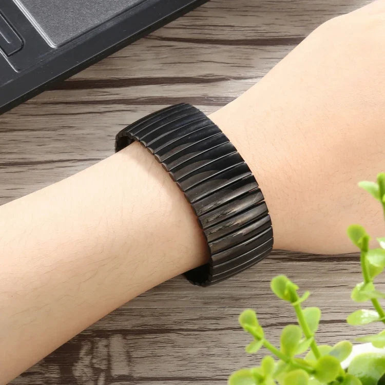 Pulseira Elástica de Alumínio, Para Apple Watch Série 7 41mm / 6 & SE & 5 & 4 40mm / 3 & 2 & 1 38mm, Para Apple Watch Série 8&7 41mm / SE 2&6&SE&5&4 40mm / 3&2&1 38mm, Para Apple Watch Ultra 49mm / Série 8&7 45mm / SE 2&6&SE&5&4 44mm / 3&2&1 42mm