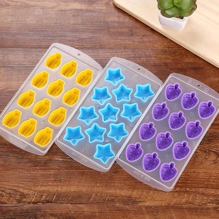 Forma de Silicone para Cubos de Gelo em Forma de Banana / Molde de Gelo Cor Aleatória, Forma de Banana
