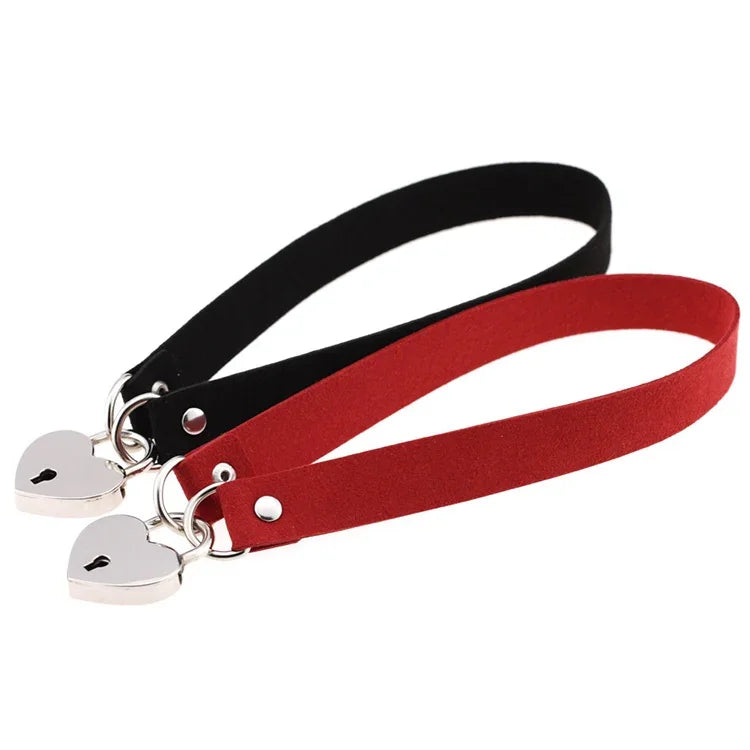 Colar de Flanela Sexy Estilo Punk Simples com Fecho de Coração, Entrega de Cor Aleatória, XSXQ