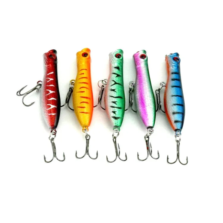 Iscas Artificiais de Pesca HENGJIA Popper Isco Biónico com Anzóis, Comprimento: 6 cm, Entrega de Cor Aleatória, Comprimento: 6 cm