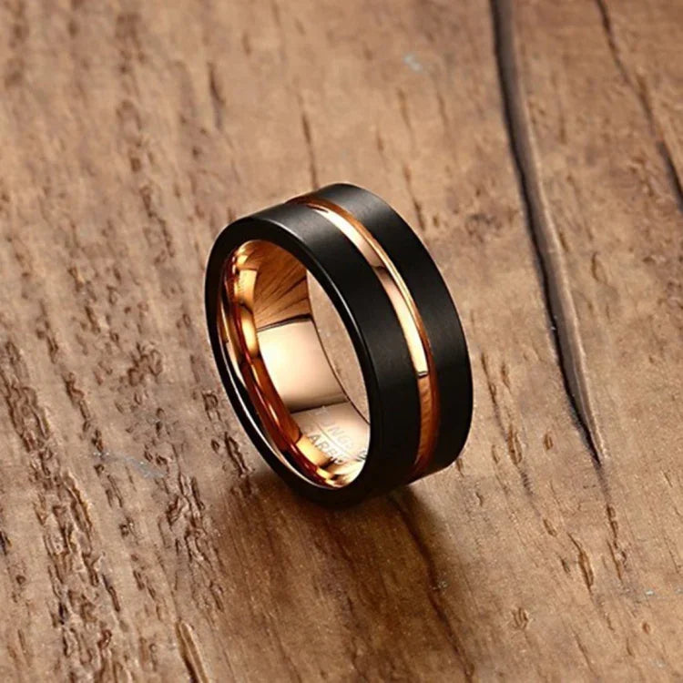 Anel Clássico Masculino Estilo Europeu e Americano em Carboneto de Tungsténio Puro com Acabamento Escovado e Banhado a Ouro Rosa, Tamanho: 12, Diâmetro: 21,5 mm, Perímetro: 67,5 mm, Tamanho: 12