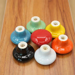 Puxador Moderno para Gaveta de Armário em Cerâmica Esmaltada Cor Literária, 32mm