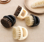 Escova Portátil para Homens com Design de Anel, Escova de Javali Preta em ABS para Corte de Cabelo, Limpeza e Barbear