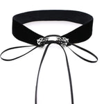 2 Peças de Colar Choker de Veludo com Liga Oca de Estilo Street-snap Europeu e Americano, Entrega de Cor Aleatória, TERQ02
