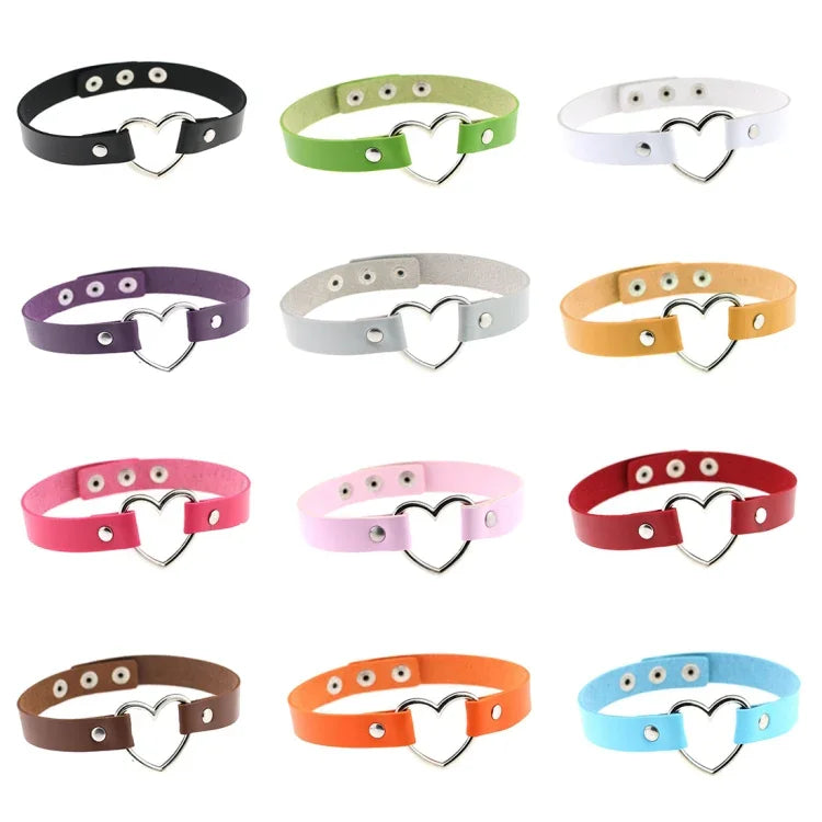 Colar Choker Feminino Punk com Forma de Coração em Pele PU Harajuku Japonesa, Entrega de Cor Aleatória, TXXQ