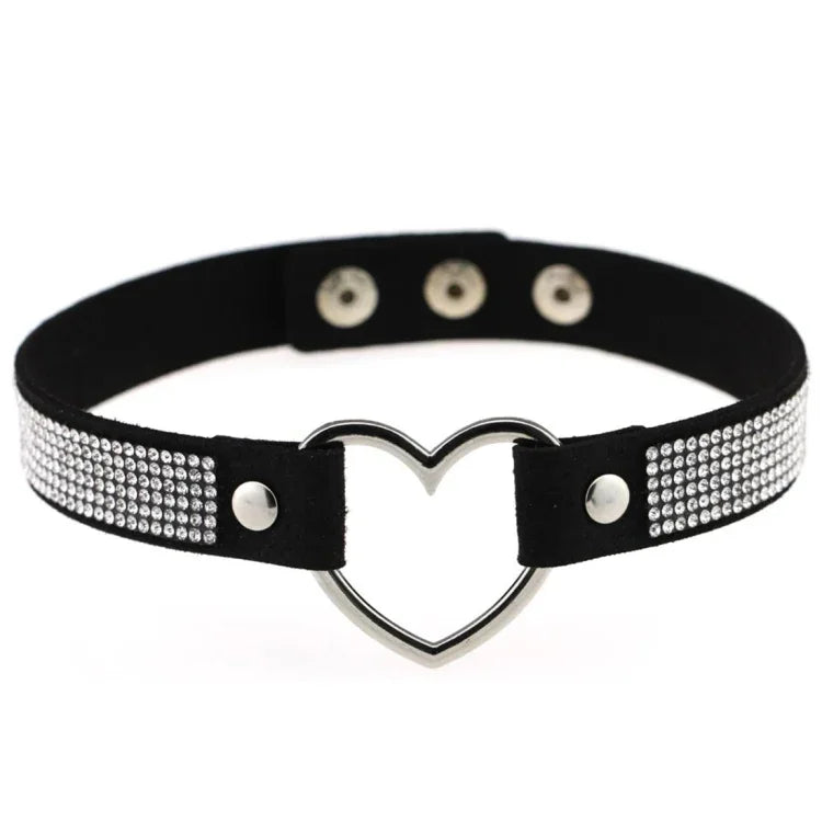 Colar Choker Feminino Punk com Forma de Coração e Strass Harajuku Japonesa, Entrega de Cor Aleatória, TXXQ03