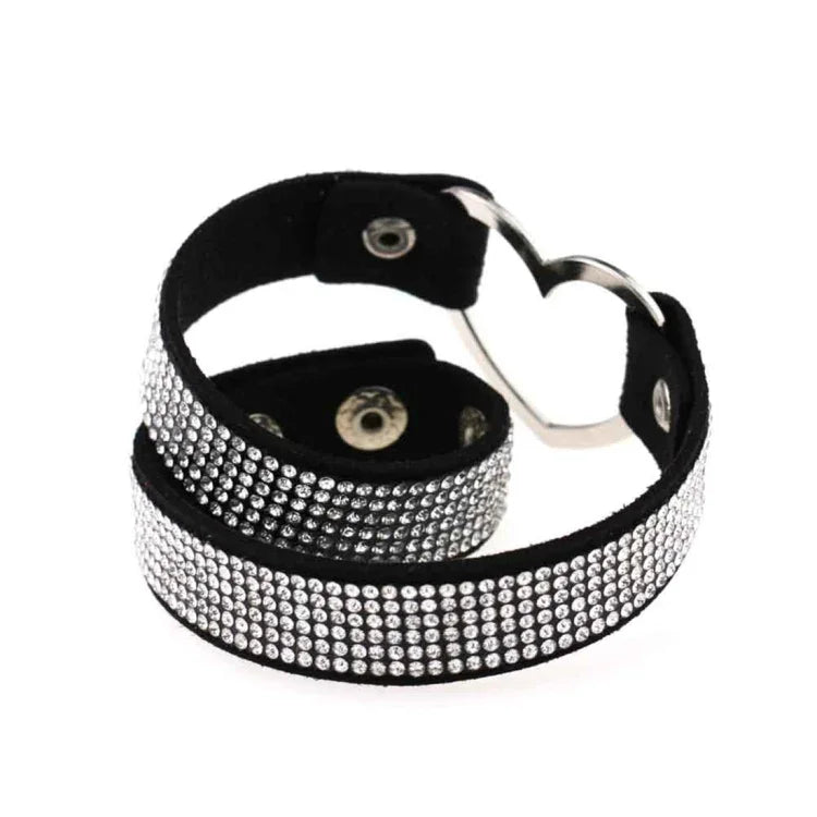 Colar Choker Feminino Punk com Forma de Coração e Strass Harajuku Japonesa, Entrega de Cor Aleatória, TXXQ03