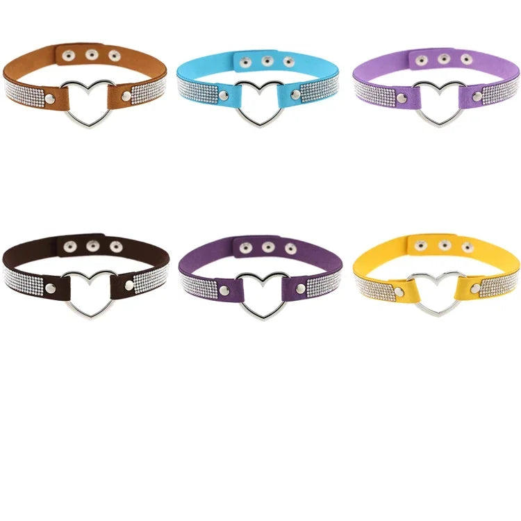 Colar Choker Feminino Punk com Forma de Coração e Strass Harajuku Japonesa, Entrega de Cor Aleatória, TXXQ03